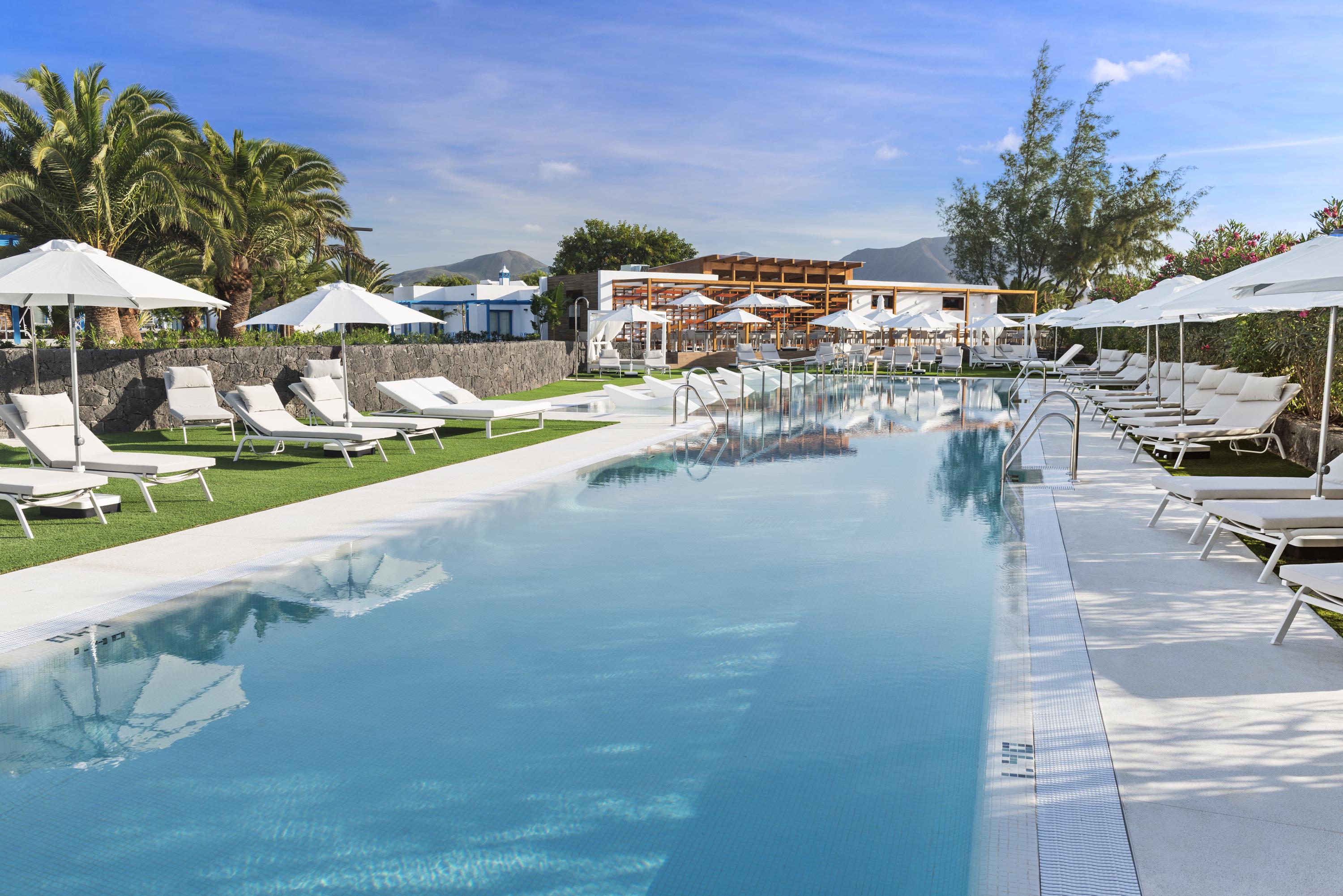 Elba Premium Suites - Adults Only Playa Blanca  Exteriör bild